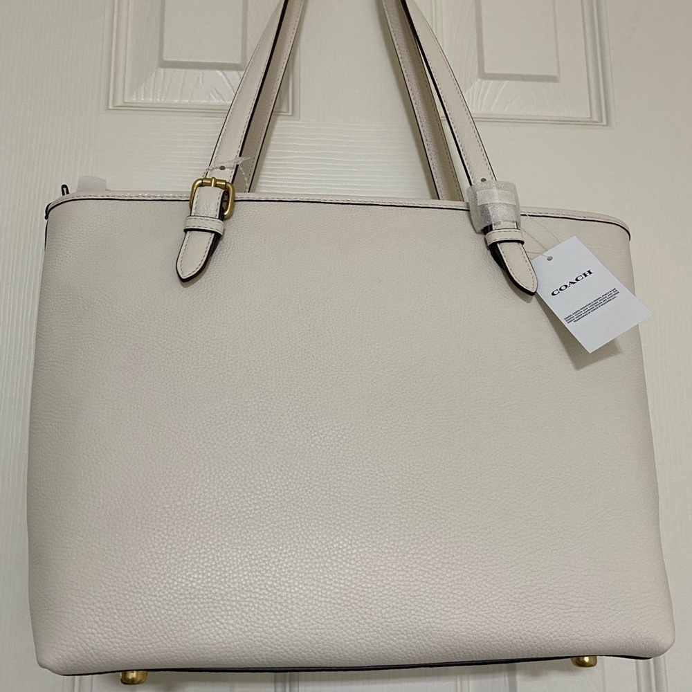 $325 NEW! COACH Luxe Pebbled Leather Medium Taylor Tote in Chalk - Picture 5 of 11